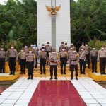 rangkaian peringatan Hari Jadi Bhayangkara ke-74, Polres Berau melaksanakan ziarah di Taman Makam Pahlawan Wijaya Kusuma