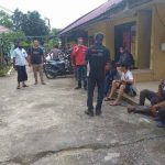 Diduga Curi Lampu Billboard, Dua Pekerja Digelandang ke Polsek - pelaku pencurian billboard - headlinekaltim.co