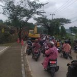 Longsor Tutup Jalur Samarinda Seberang- Palaran, Alat Berat Dikerahkan