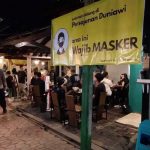 Sosialisasi Perwali 38-2020, Satbinmas Polresta Samarinda Datangi Kawasan Citra Niaga - headlinekaltim.co