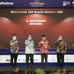 Bupati Muharram Terima Penghargaan Top Pembina BUMD 2020