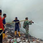 Lahan Terbakar Akibat Pembakaran Ban Bekas - headlinekaltim.co