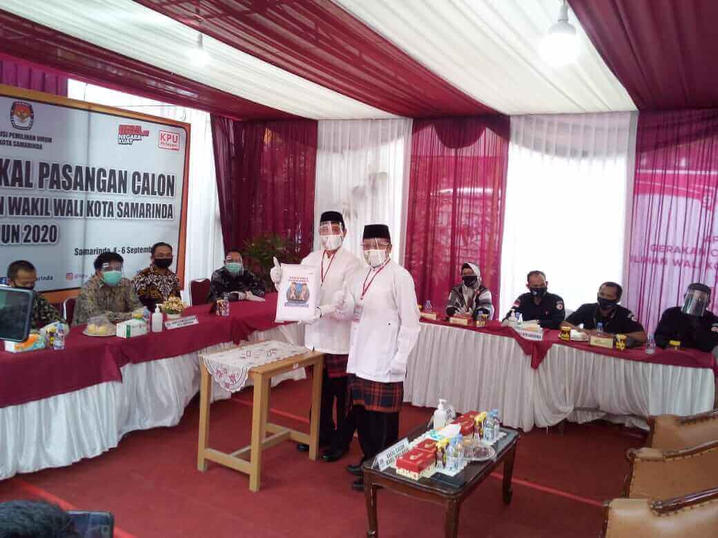 Zairin Zain - Sarwono Mendaftar ke KPU Samarinda, Markus Taruk Ikut Mengantar - headlinekaltim.co