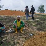 Kisah Penggali Kubur Jenazah COVID-19, Triyono Setiap Hari Kami Harus Menggali, Kapan Semua Ini Berhenti - headlinekaltim.co