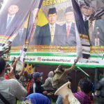 “Orang Tua Kami Buruh”, Alasan Pelajar SMP Ikut Demo UU Cipta Kerja - headlinekaltim.co