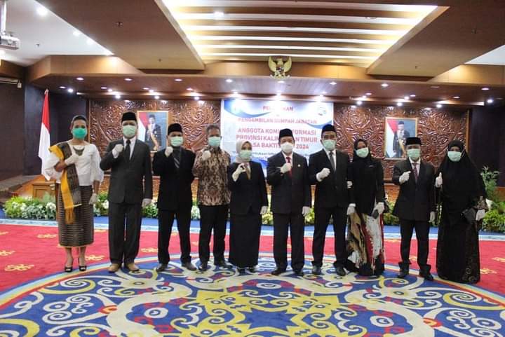berita kaltim hari ini : Wagub Lantik Anggota Komisi Informasi Kaltim Periode 2020-2024