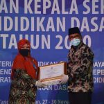 Dulu Gajinya Rp 10.000 per Bulan, Sekarang Kepala Sekolah Inovatif Tingkat Nasional