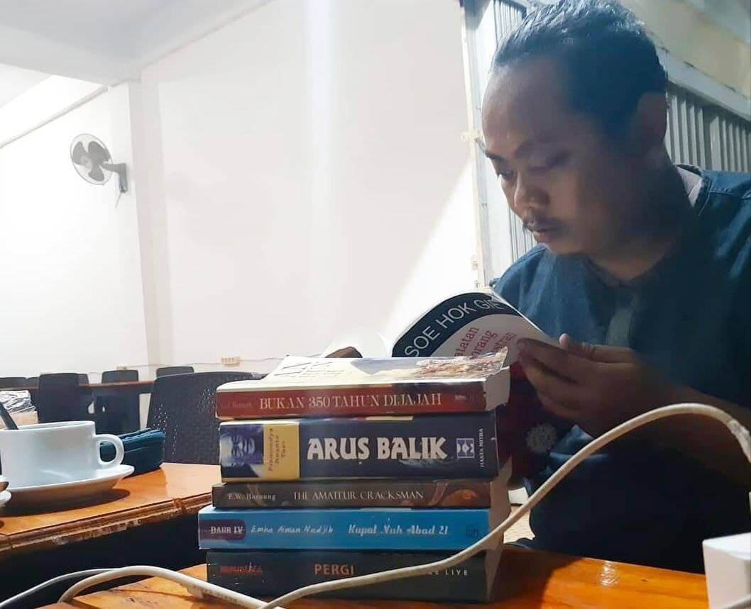 berita kaltim hari ini : Kisah Founder Republik Buku Sintang, Santri yang Memilih Jalan Sunyi  