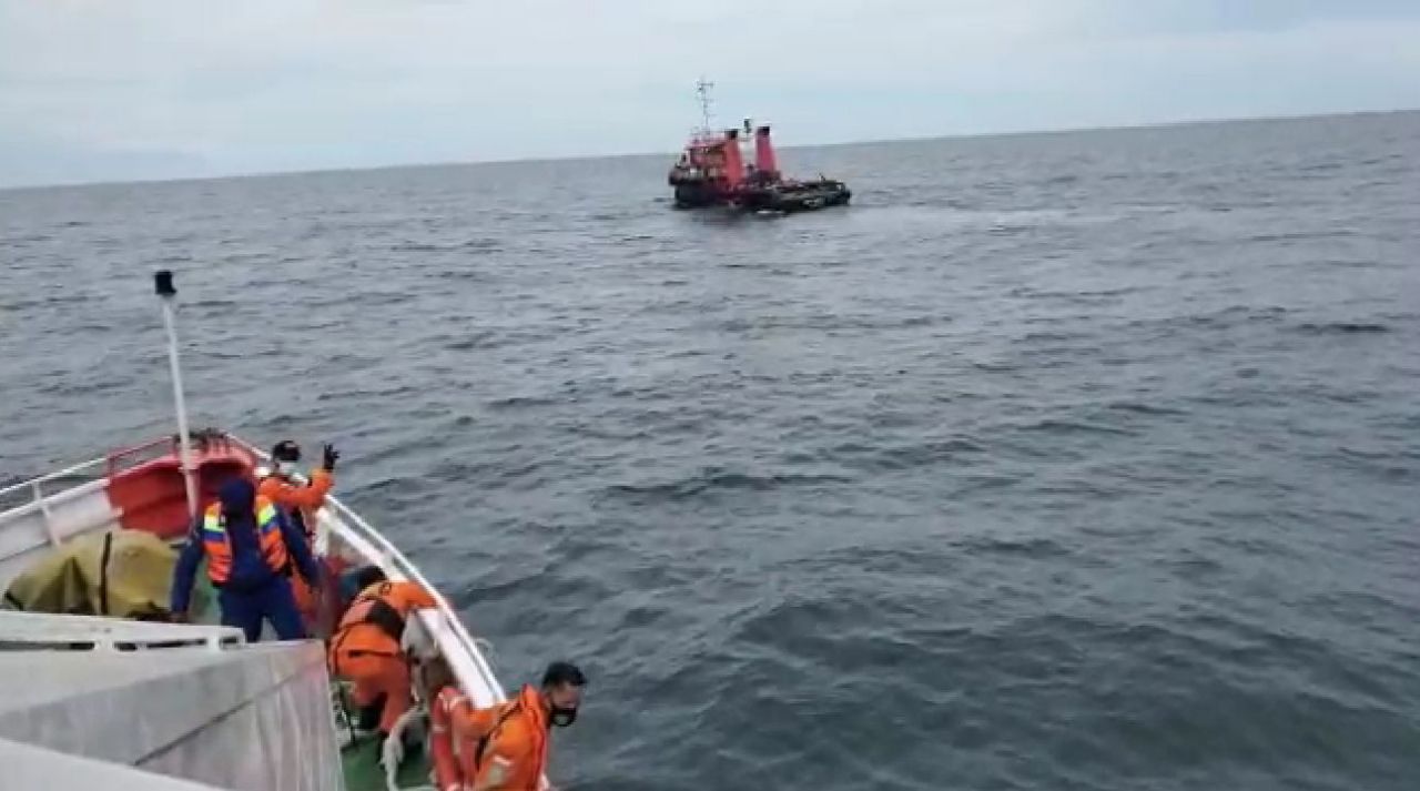 Bertolak ke Palu, Kapal Ini Mati Mesin dan Tenggelam