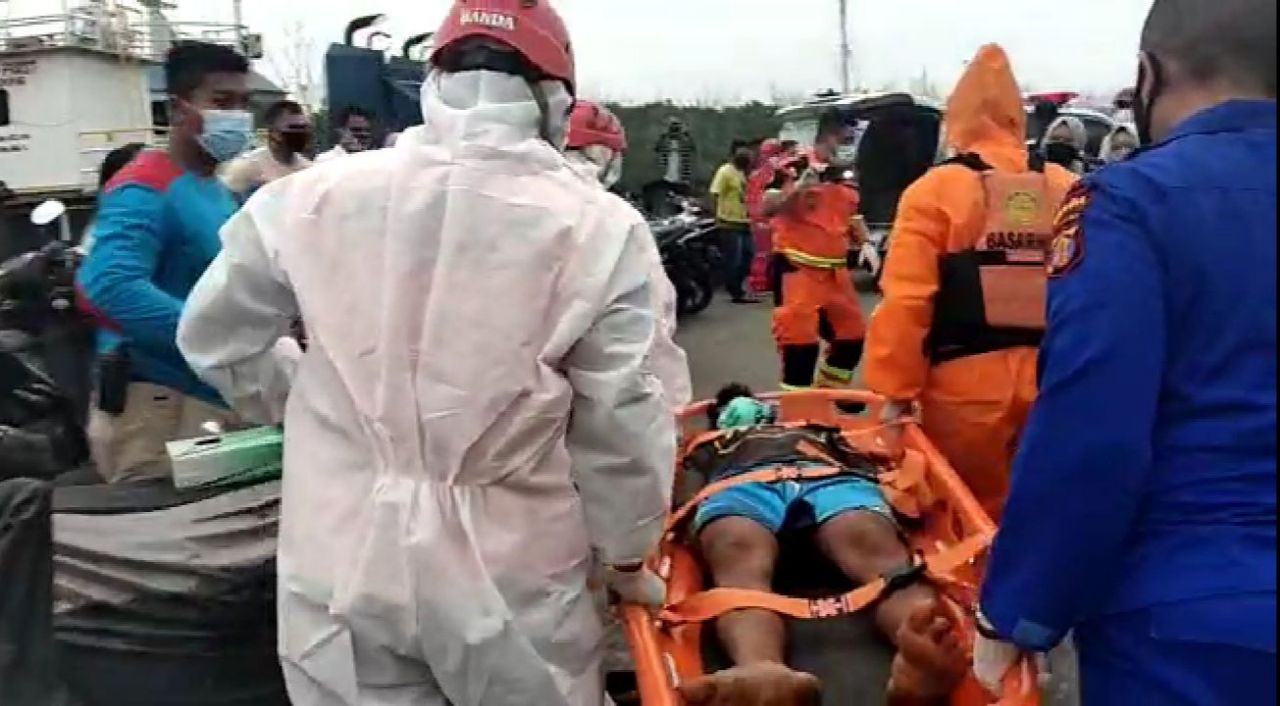 8 Kru Kapal TB Syarasd Satu yang Tenggelam Selamat