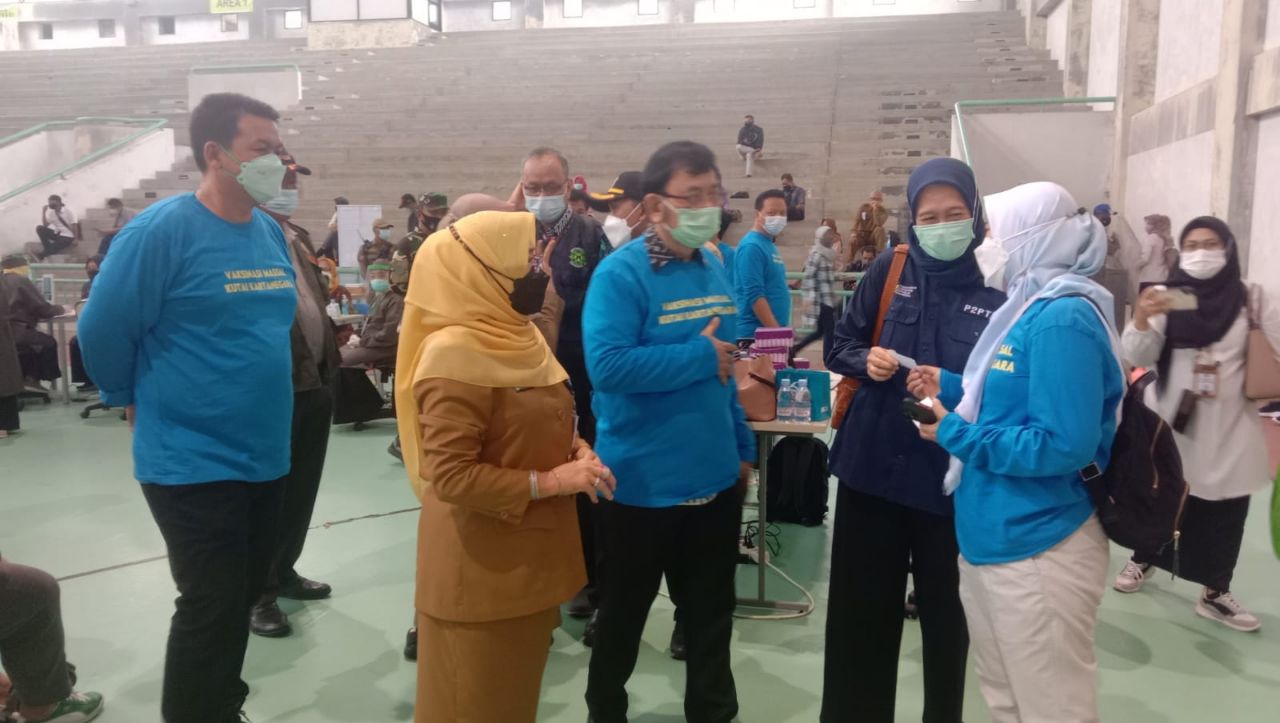 Kemenkes Sebut Vaksinasi COVID-19 di Kukar Berjalan Tertib