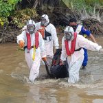 Jasad ABK KM Putri Tunggal Mengapung di Perairan Saliki