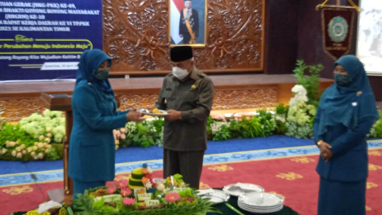 Gubernur Sebut PKK 'Perempuan Kelebihan Kerjaan'