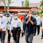 Mendikbud Nadiem Makarim Apresiasi Vaksinasi Guru di PPU