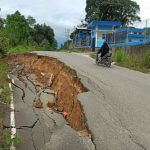 Jalan Amblas, Warga Tiga Kampung Terancam Terisolasi