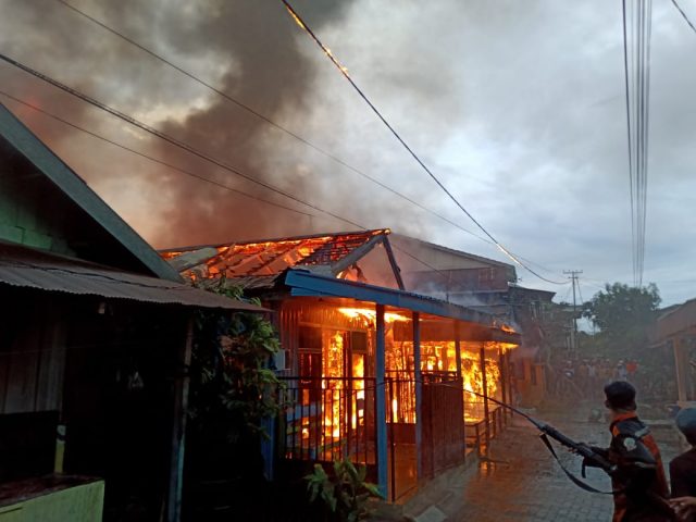 Masak Sambil Main Gawai, 4 Rumah di Lambung Mangkurat "Mateng" di Hari Raya