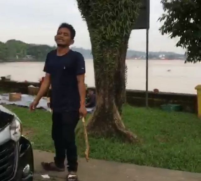 Sedang Meliput di Jl RE Martadinata, Wartawan Diancam Pedagang Durian