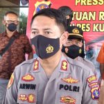 Pemkab Kukar WFH Lagi, Kapolres Ajak Warga Ikut Vaksinasi Massal