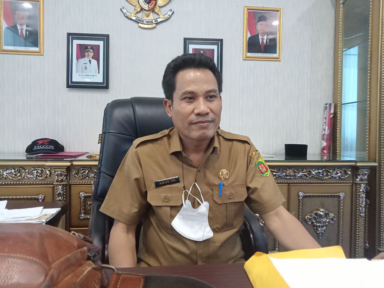 Sekwan Saya Sikat yang Memotong Gaji Honorer