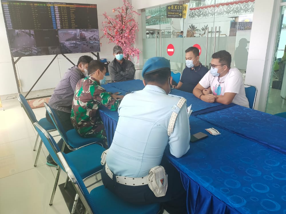 Empat Calon Penumpang Pesawat Diamankan, Pakai Sertifikat Vaksin dan PCR Palsu