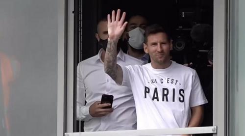 Messi Datang, Paris 