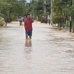 Delapan RT di Desa Purwajaya Terendam, Jalan Longsor