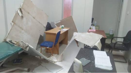 Gedung Masih Baru, Plafon Puskesmas Ambruk