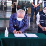 Gubernur Terima Bantuan 200 Paket Perangkat Oksigen dari Kadin