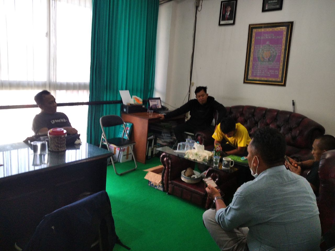 Tiga Orang Mendaftar Calon Rektor Unikarta