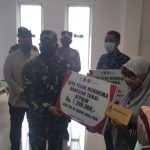 TNI Salurkan Bantuan Tunai ke Pedagang Kecil, Edi: Jangan Beli HP