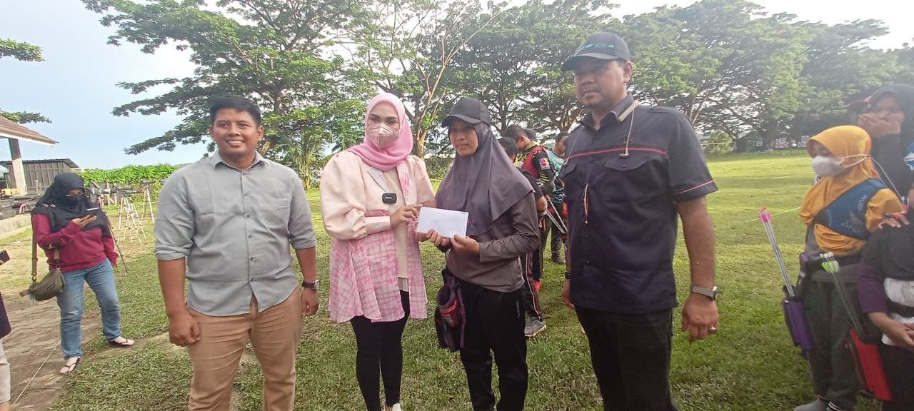 Atlet Panahan Berprestasi Tertusuk Anak Panah, Pengusaha Ini Tergerak Membantu