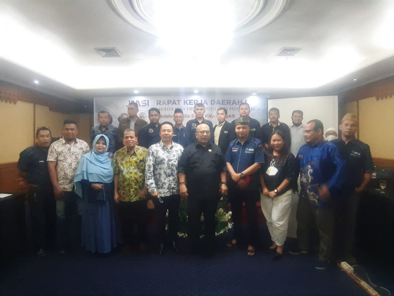 Teguh Santosa Buka Rakerda I JMSI Riau