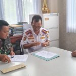 TNI AL Balikpapan Serahkan 8 Kapal Kelotok Pencurian Batubara Ke Dishub