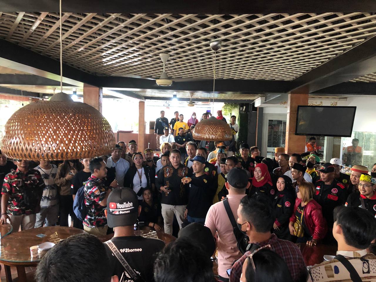 RKB Kukar Minta Hukum dan Denda Adat Diberlakukan kepada Edy Mulyadi dkk