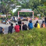 Merasa Didiskriminasi, Pedagang Pantai Sipakario Gelar Lapak, Pemkab Akhirnya Putuskan Membuka