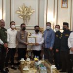Ungkap Kasus Sabu Sekilo, Kapolres dan Kasat Narkoba Diberi Penghargaan