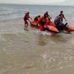 Pemuda Tenggelam di Laut Pantai Manggar