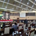 Anggota Fraksi PDIP Sentil Ketidakhadiran Bupati dan Ketua Dewan, Paripurna Terlihat Sepi