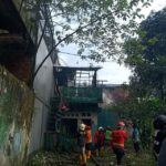 Rumah Kosong di Jl P Hidayatullah Gosong