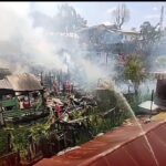 Jelang Salat Jumat, 8 Bangunan di Jalan Raudah Terbakar