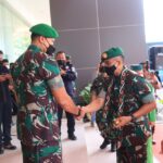 Pangdam VI/Mulawarman Disambut Tepung Tawar