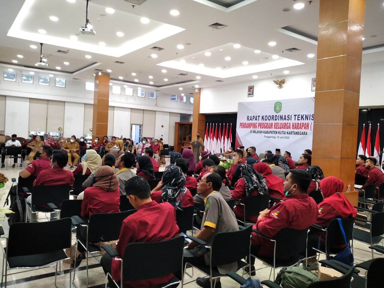 Bupati Kukar Edi Minta Maksimalkan Peran Pendamping Program Keluarga Harapan