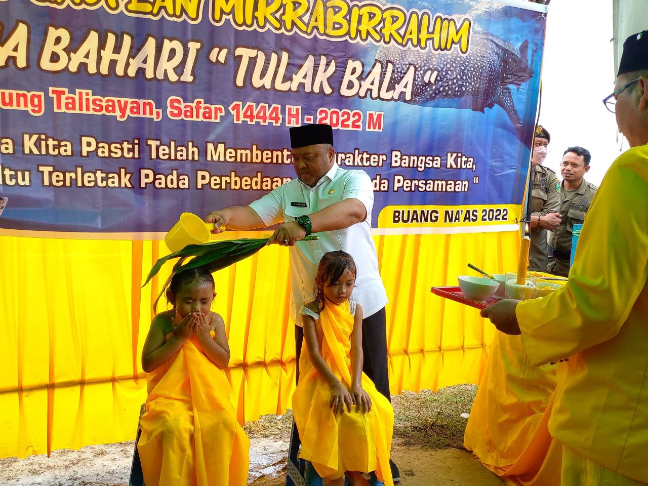 Hadiri Budaya Bahari Tulak Bala, Wabup Minta Jaga Kearifan Lokal