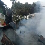Dua Bangunan di Jalan Wolter Monginsidi Ludes Terbakar