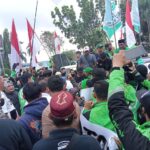 Ribuan Pengemudi Ojol Gelar Demo di Depan Kantor Gubernur, Tuntut Kesejahteraan