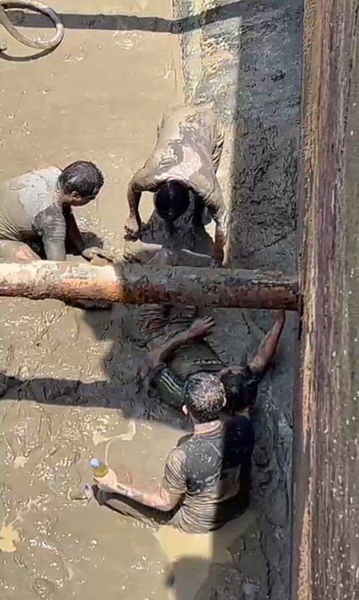 Kuras Kolam Trase, Terpeleset, Karyawan PDAM Pengolahan Air Gunung Lingai Nyaris Tewas