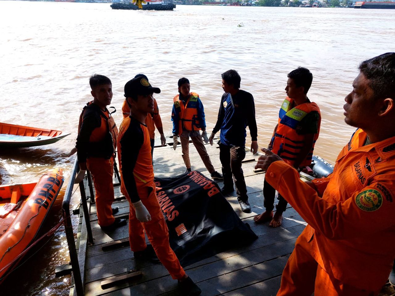 Jasad Bocah Tenggelam Ditemukan Mengambang