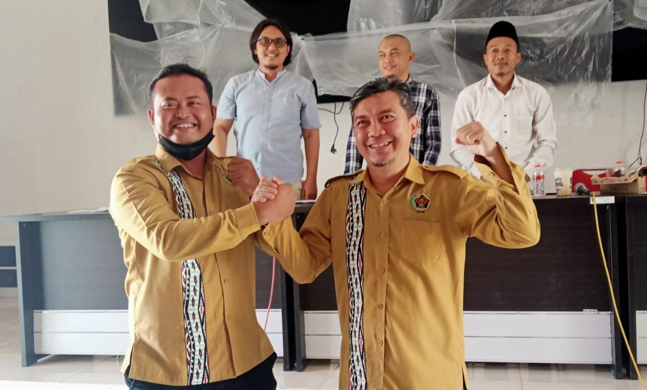 Selisih Tiga Suara dari Awi, Bambang Terpilih Jadi Ketua PWI Kukar