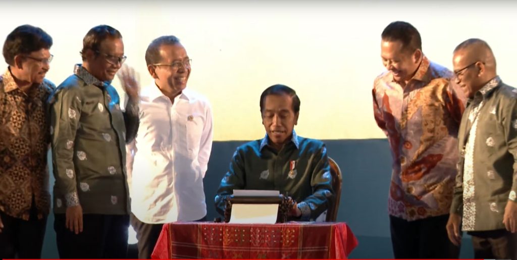 Hadiri HPN 2023, Jokowi Singgung Tantangan Media Soal Teknologi dan Sustainability