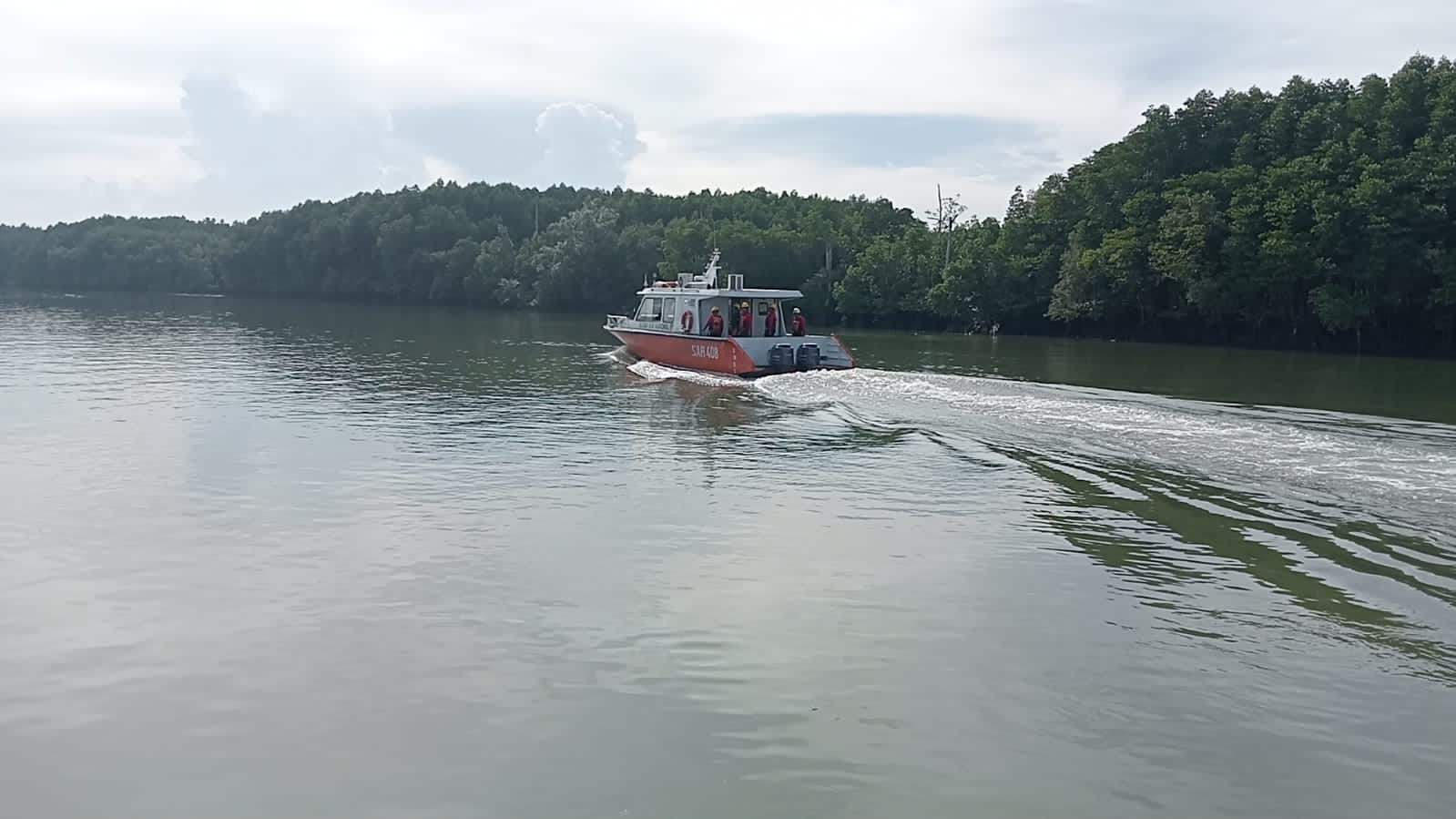 Penumpang KM Tidar Loncat dari Kapal, Tim SAR Bergerak